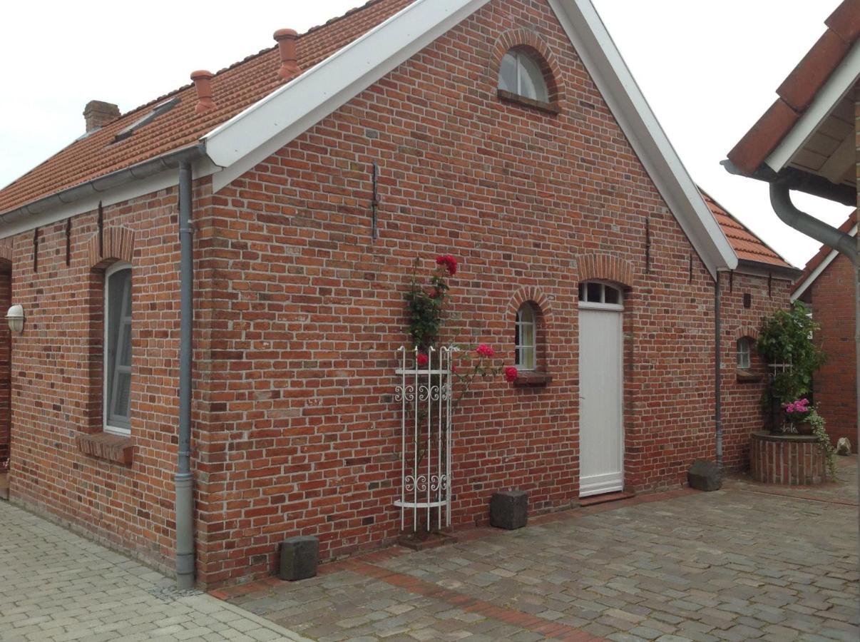 Klaassen- Ferienhaus Up Warf Emden Bagian luar foto